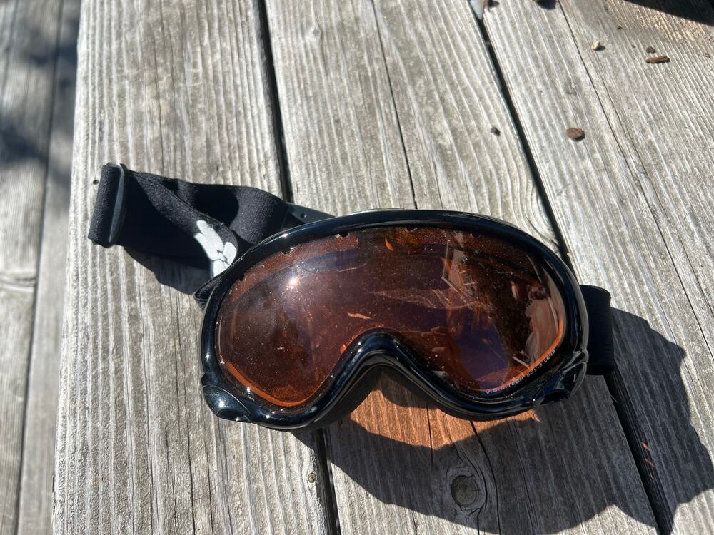 Crush Pearl ski snowboard winter snow goggles orange lens eye protection small